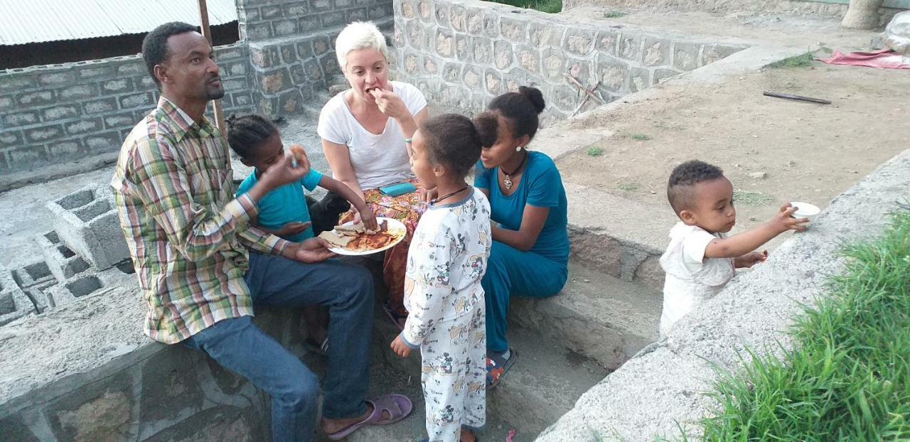 Lalibela Homestay エクステリア 写真